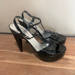 STUART WEITZMAN Black Platform Strappy Heels